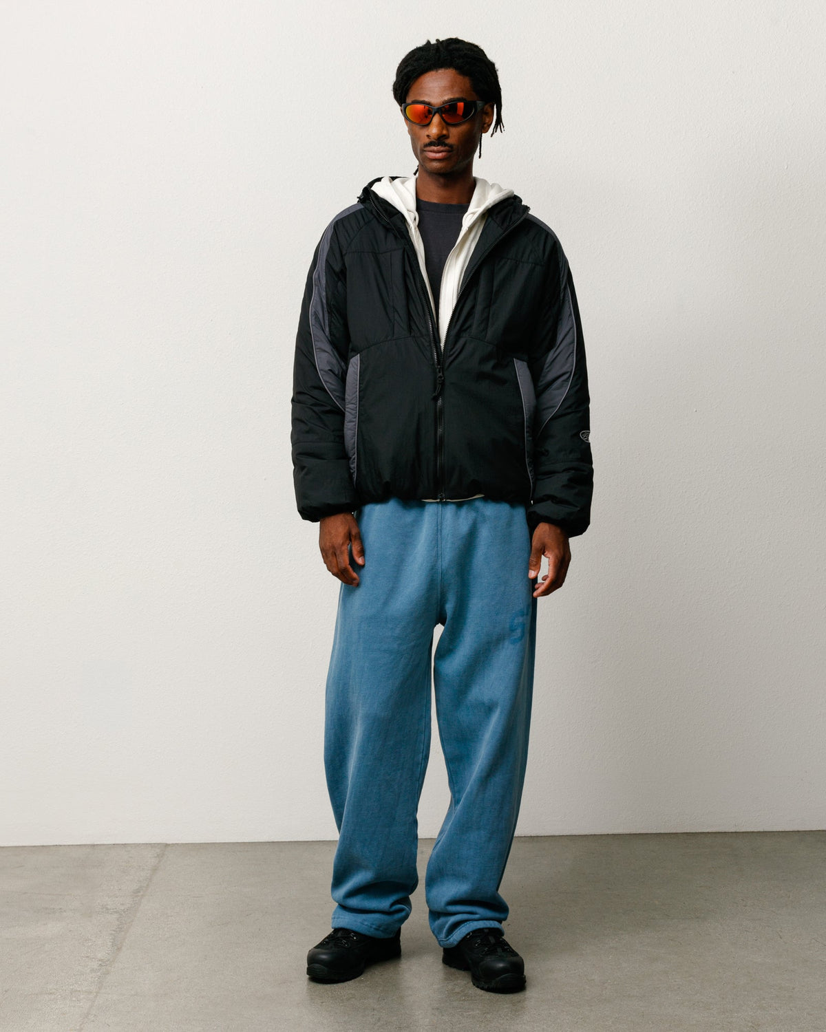 FADED GRAPHIC FLEECE PANT - Washed Navy